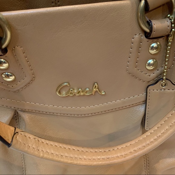 Leather Coach Purse and Matching Leather Wallet - Picture 5 of 16